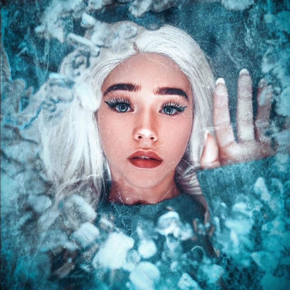 Supplying All The Needs Of A Reseller - Picture 4 of 4